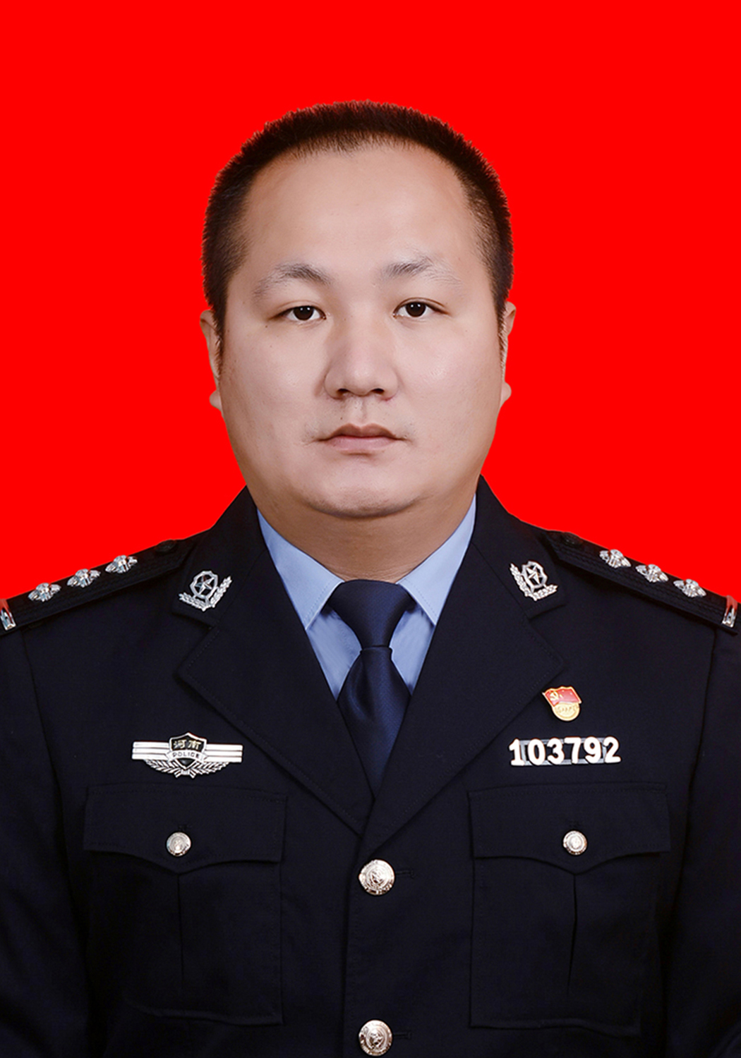 11杨旭恒-新密市公安局副局长-郑州.png