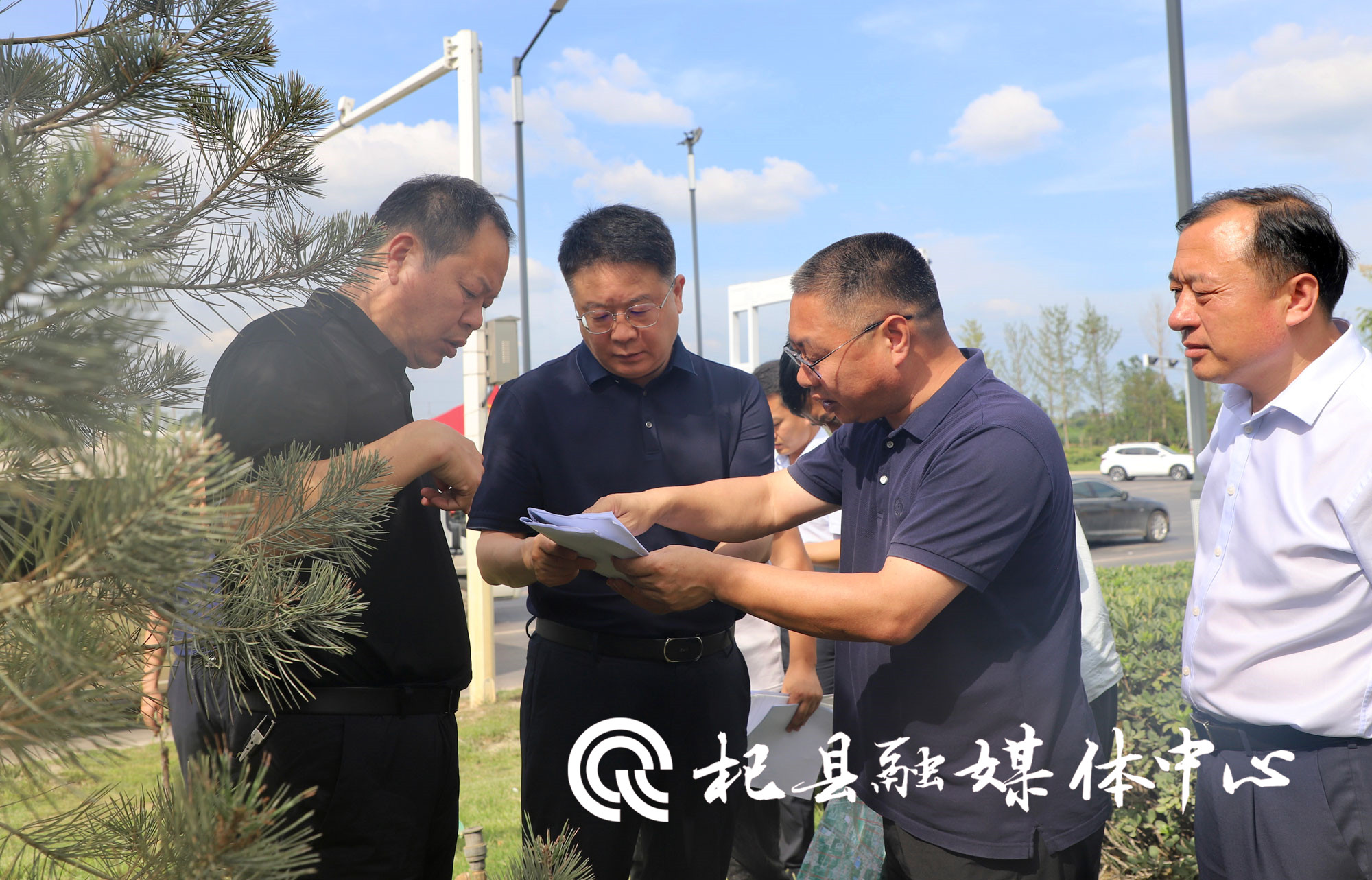 县长王红涛调研城市规划建设及土地开发工作