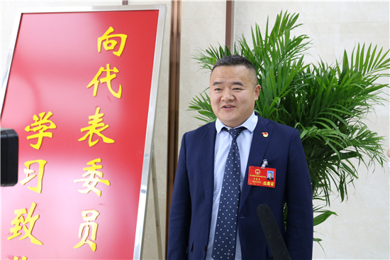 26f272c5-70fe-4918-b544-a1657313278d.jpg