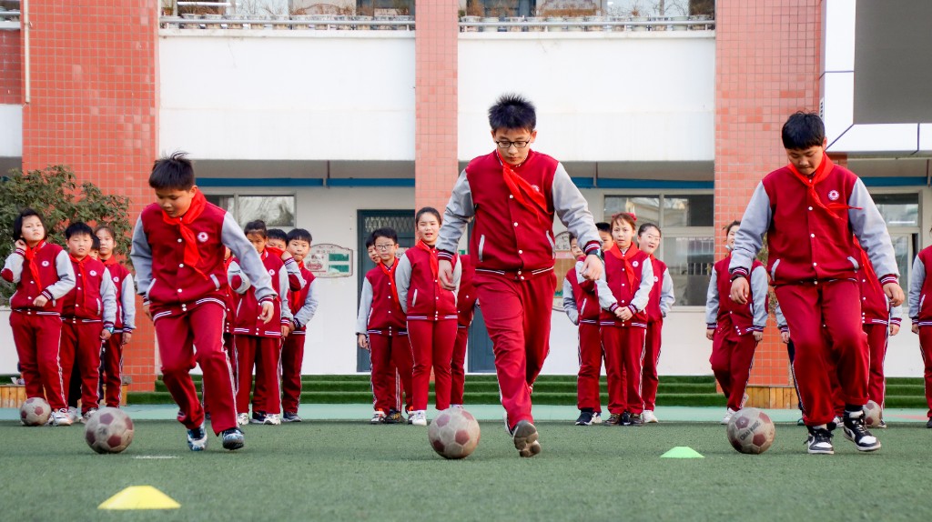 汝阳县实验小学犇向新学期