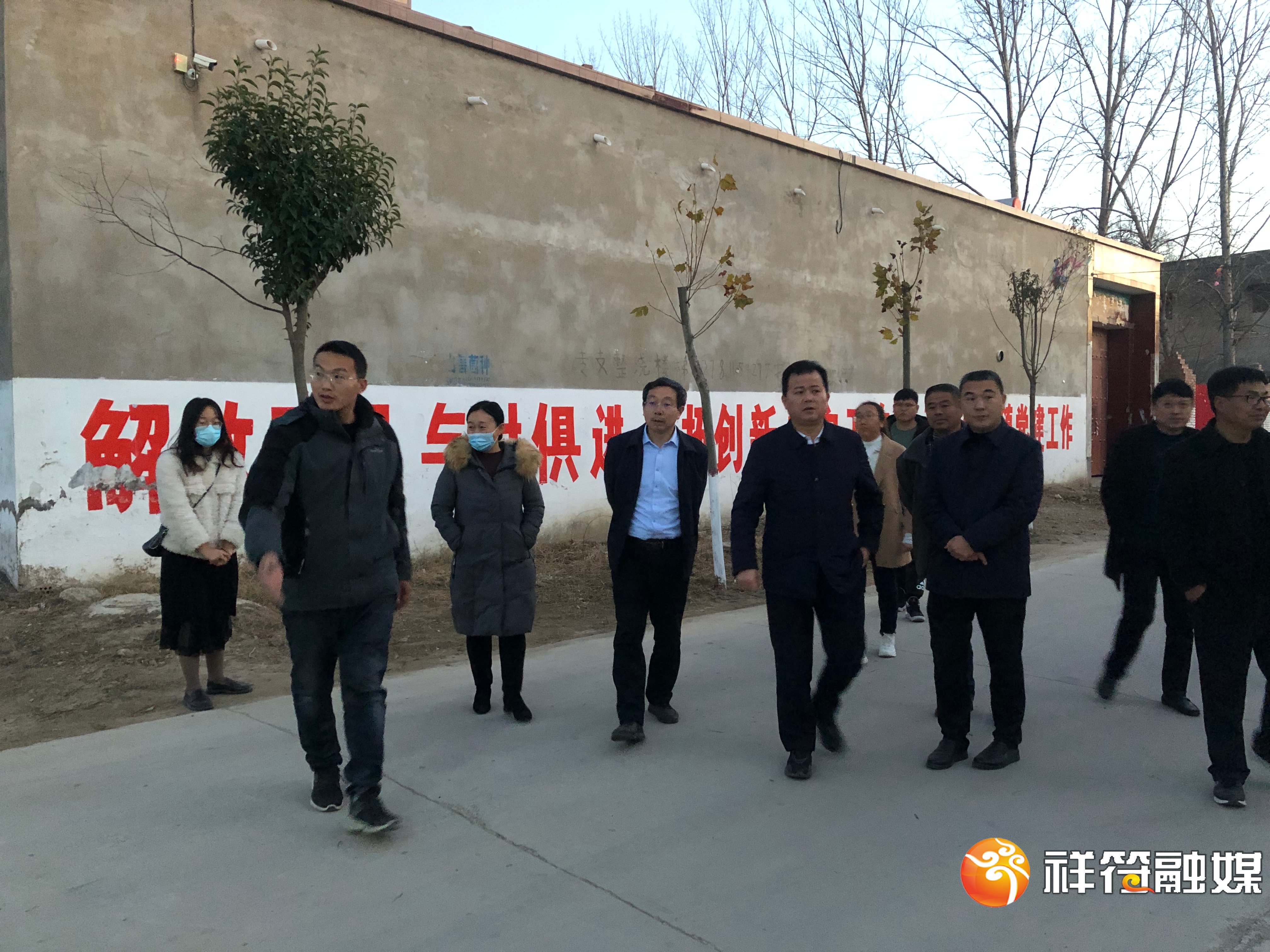 开封市祥符区区委书记王彦涛调研公路提升改造及巩固拓展脱贫攻坚成果